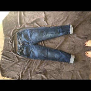 2 for $10! NWOT Universal thread mom jeans.